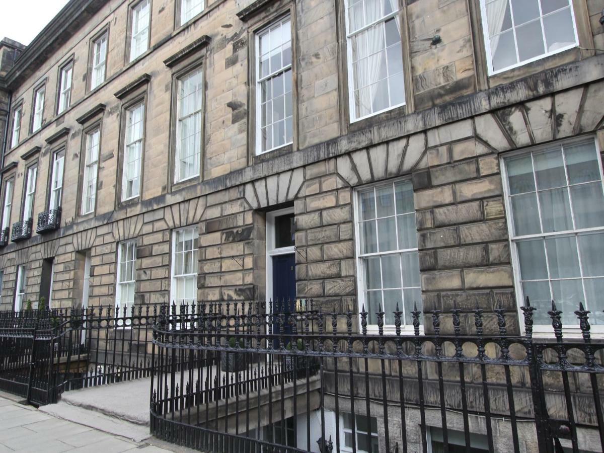 Escape To Edinburgh @ Albyn Place Exterior photo